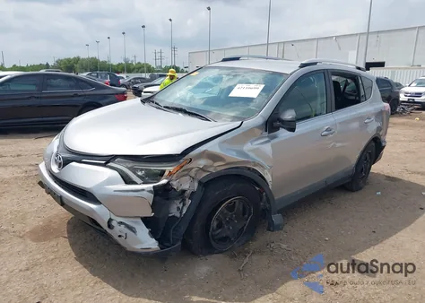 2016 Toyota Rav4 Le z USA, uszkodzony, nr VIN 2T3ZFREV2GW307917